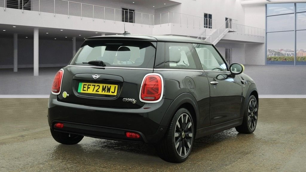 Used MINI Hatch 2022 for sale - 77328338: Photo 9