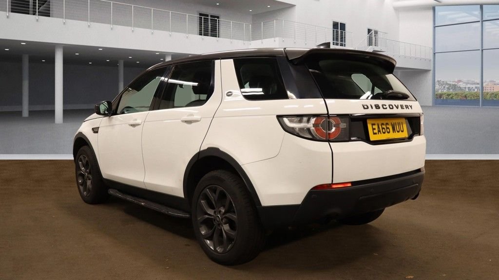 Used Land Rover Discovery Sport 2016 for sale - 76710769: Photo 3