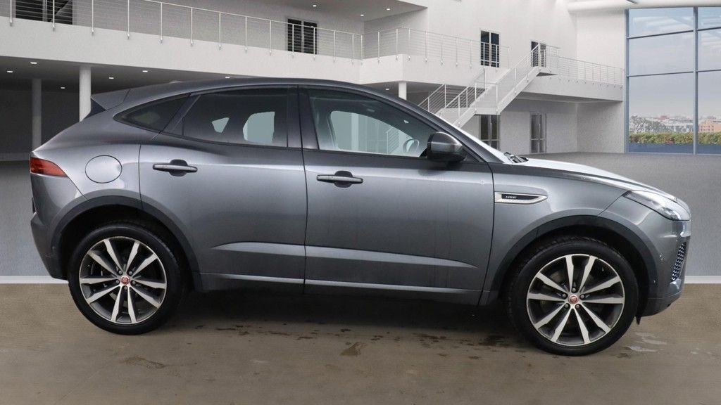 Used Jaguar E-Pace 2019 for sale - 77263292: Photo 5