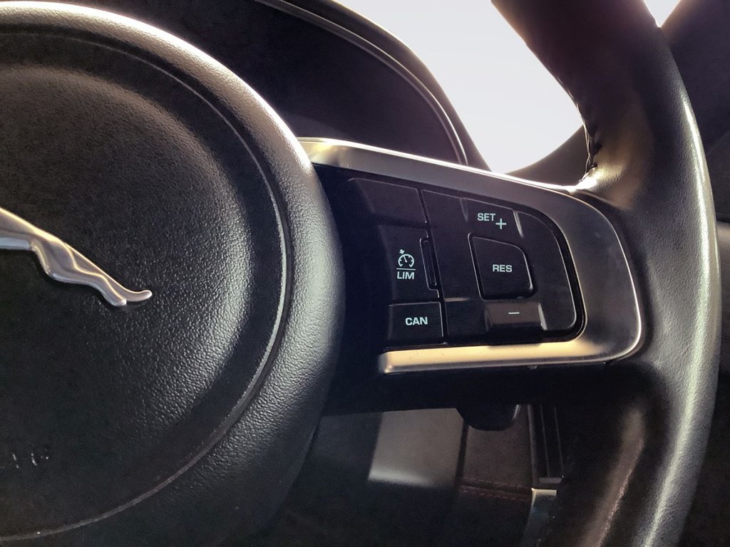 Used Jaguar E-Pace 2020 for sale - 77250136: Photo 16