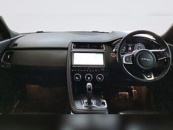 Used Jaguar E-Pace 2020 for sale - 77250136: Photo