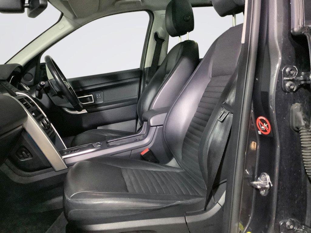 Used Land Rover Discovery Sport 2018 for sale - 77053658: Photo 11