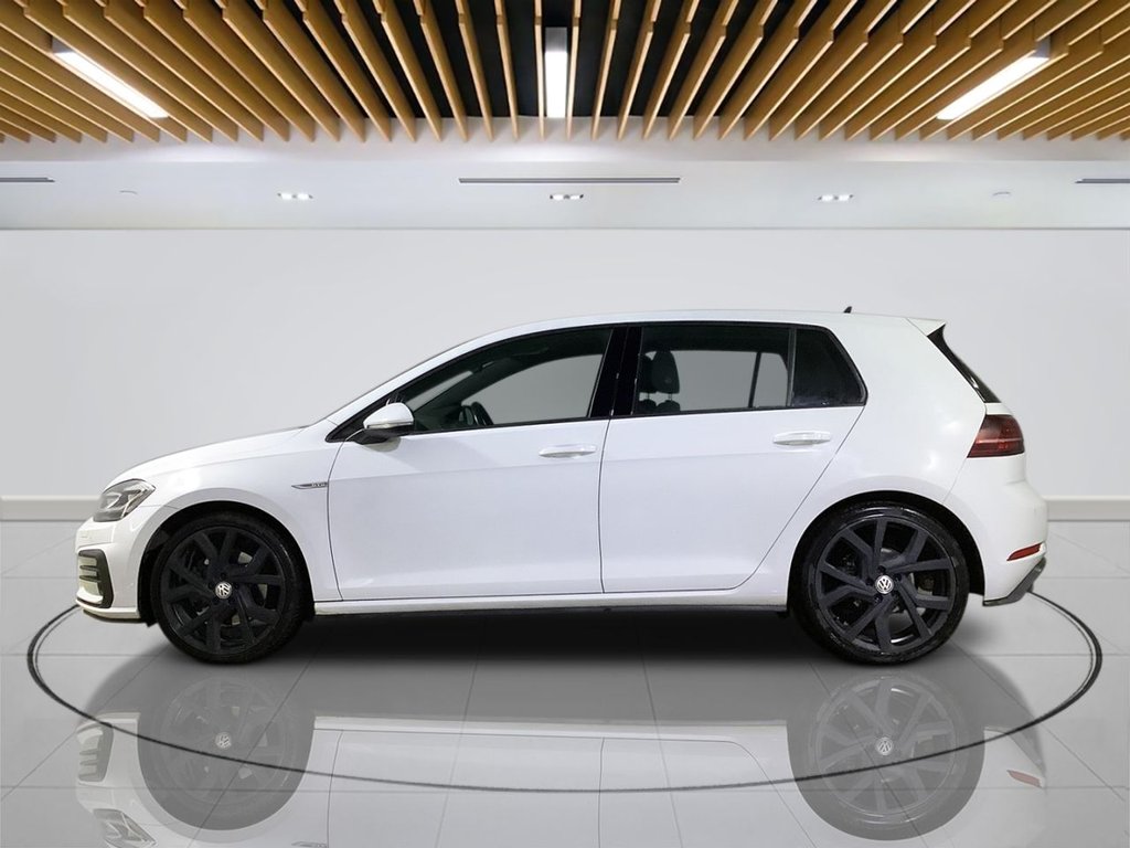 Used Volkswagen Golf 2017 for sale - 76654533: Photo 5