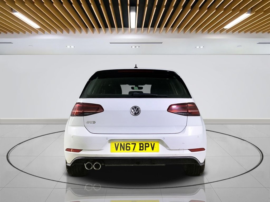 Used Volkswagen Golf 2017 for sale - 76654533: Photo 7