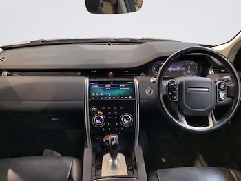 Used Land Rover Discovery Sport 2020 for sale - 76900602: Photo