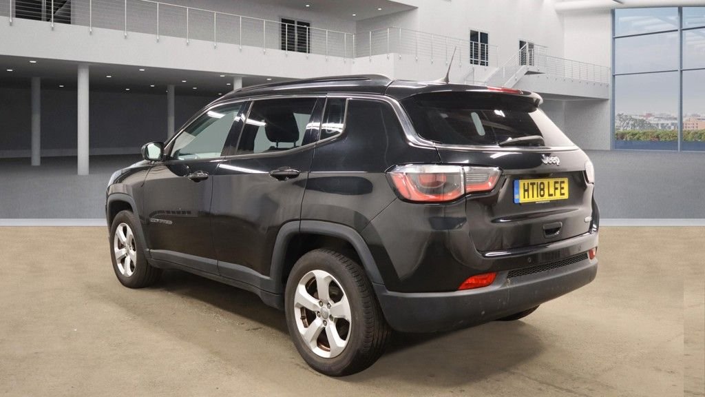 Used Jeep Compass 2018 for sale - 77990887: Photo 3