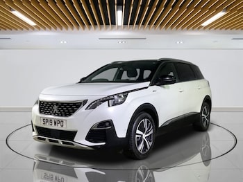 Used Peugeot 5008 2019 for sale - 76792012: Photo