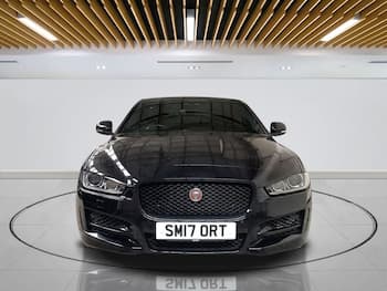 Used Jaguar XE 2017 for sale - 79688960: Photo