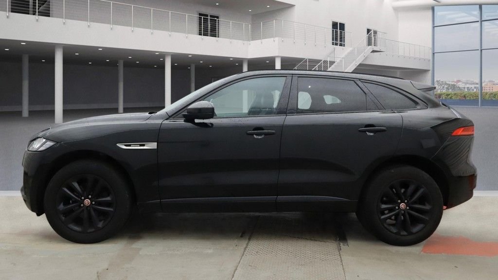 Used Jaguar F-Pace 2018 for sale - 77952477: Photo 12