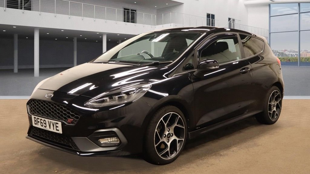 Used Ford Fiesta 2020 for sale - 76547016: Photo 2