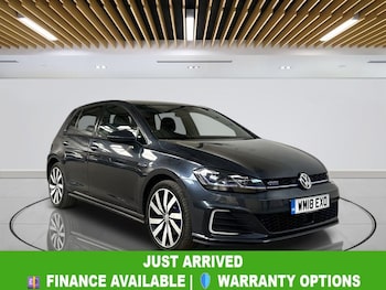 Used Volkswagen Golf 2018 for sale - 78401158: Photo