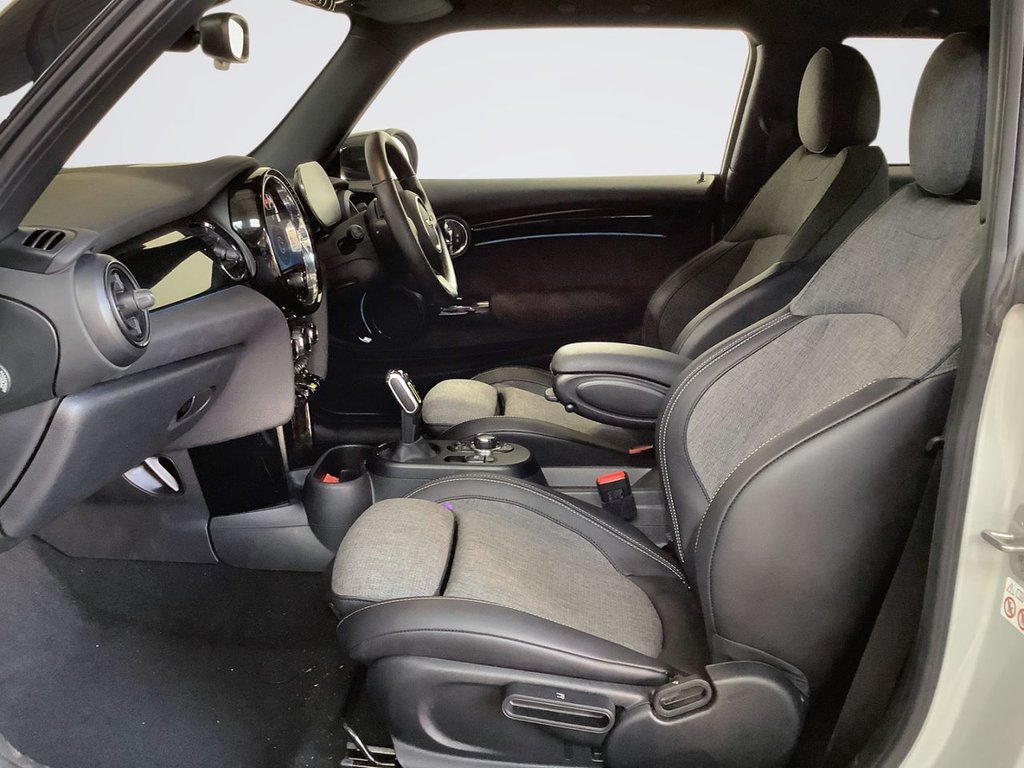 Used MINI Hatch 2022 for sale - 77463585: Photo 11