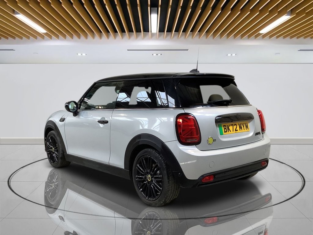 Used MINI Hatch 2022 for sale - 77463585: Photo 6