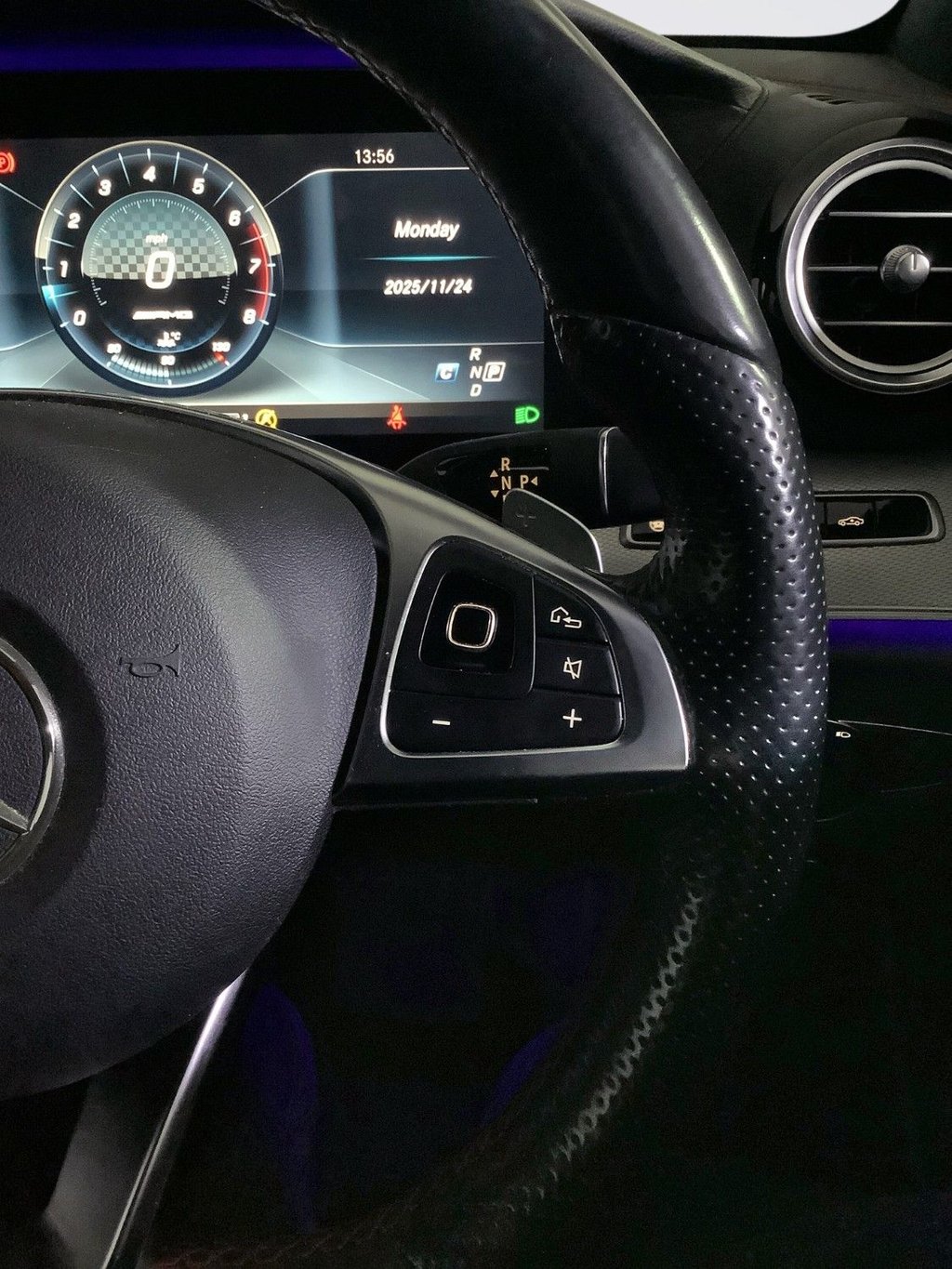 Used Mercedes-Benz E Class 2017 for sale - 76739996: Photo 18