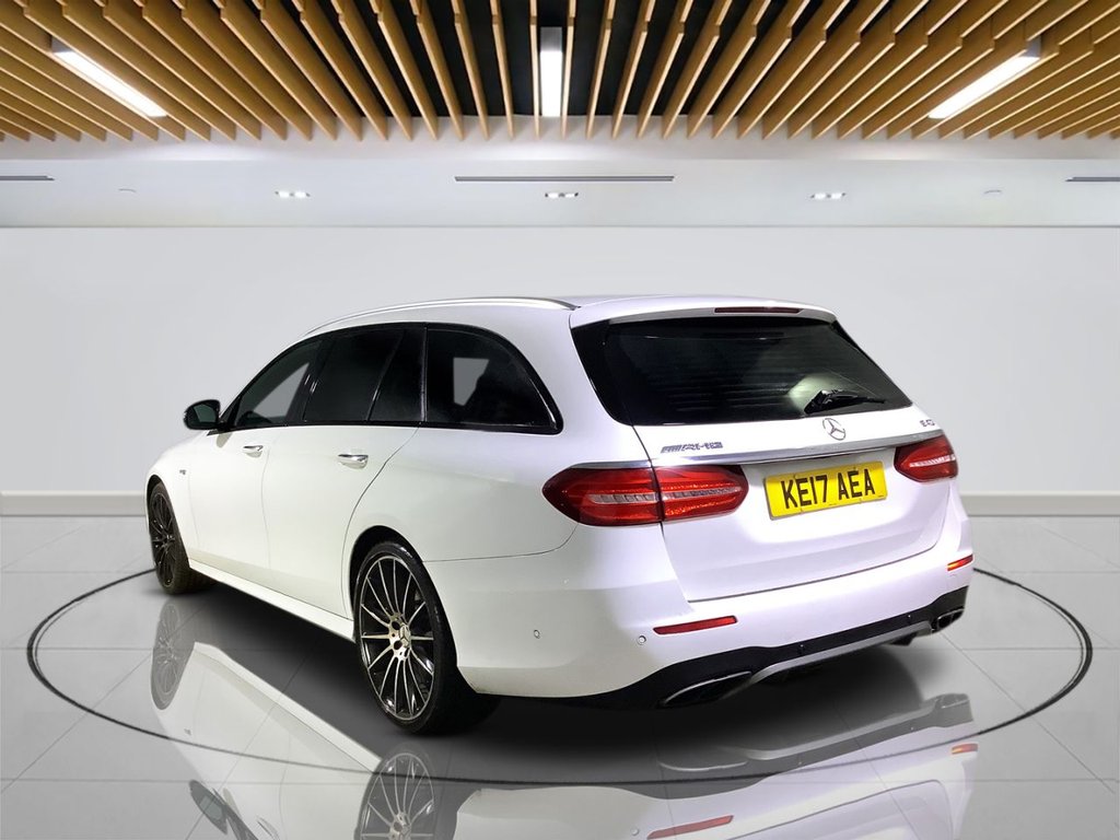 Used Mercedes-Benz E Class 2017 for sale - 76739996: Photo 5