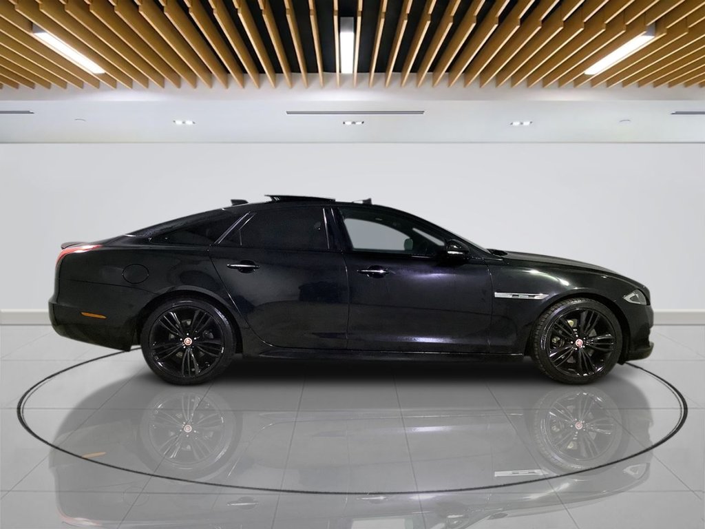 Used Jaguar XJ 2016 for sale - 76950360: Photo 9