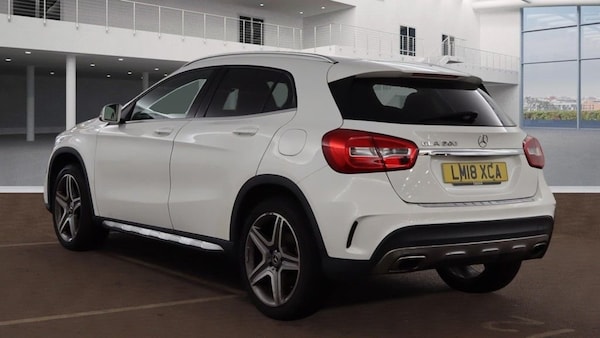 Used Mercedes-Benz GLA 2018 for sale - 76210891: Photo 3