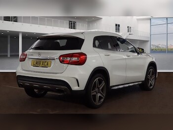 Used Mercedes-Benz GLA 2018 for sale - 76210891: Photo 4
