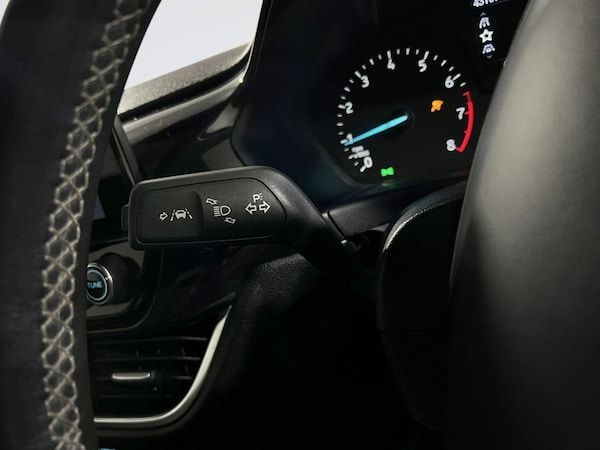 Used Ford Fiesta 2018 for sale - 76303804: Photo 19
