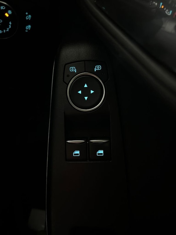 Used Ford Fiesta 2018 for sale - 76303804: Photo 28