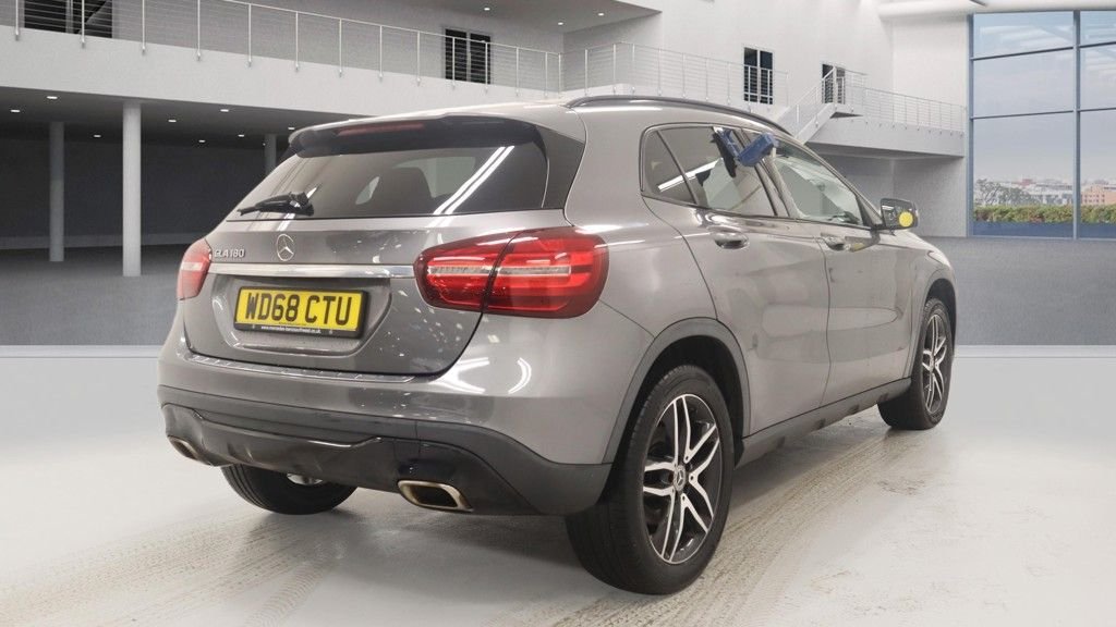 Used Mercedes-Benz GLA 2019 for sale - 77421787: Photo 10