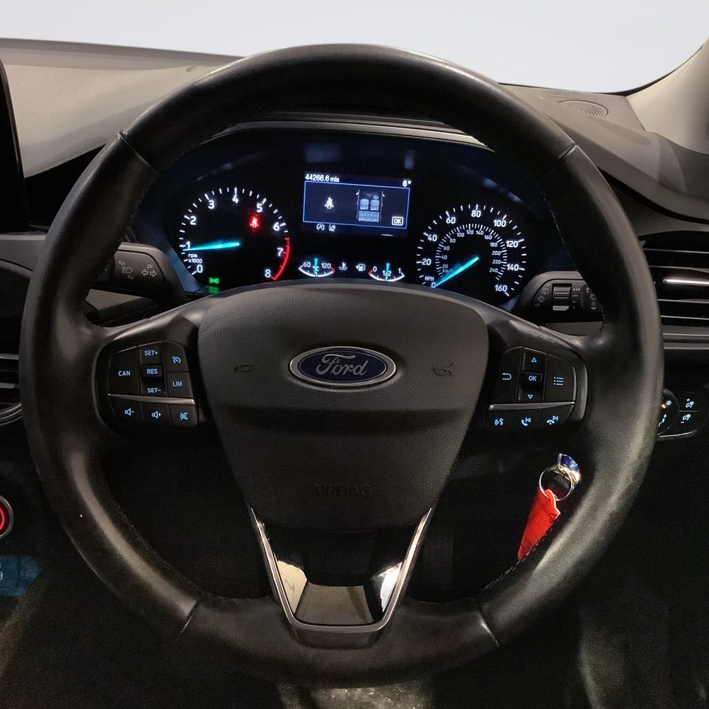 Used Ford Focus 2022 for sale - 77394303: Photo 16