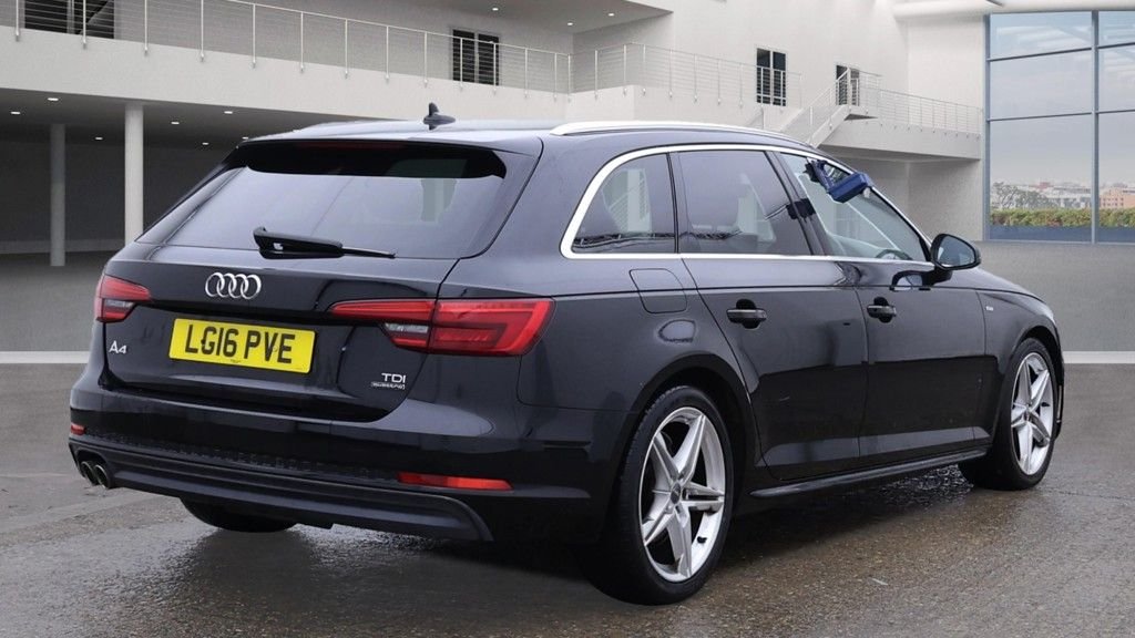 Used Audi A4 2016 for sale - 76535860: Photo 4