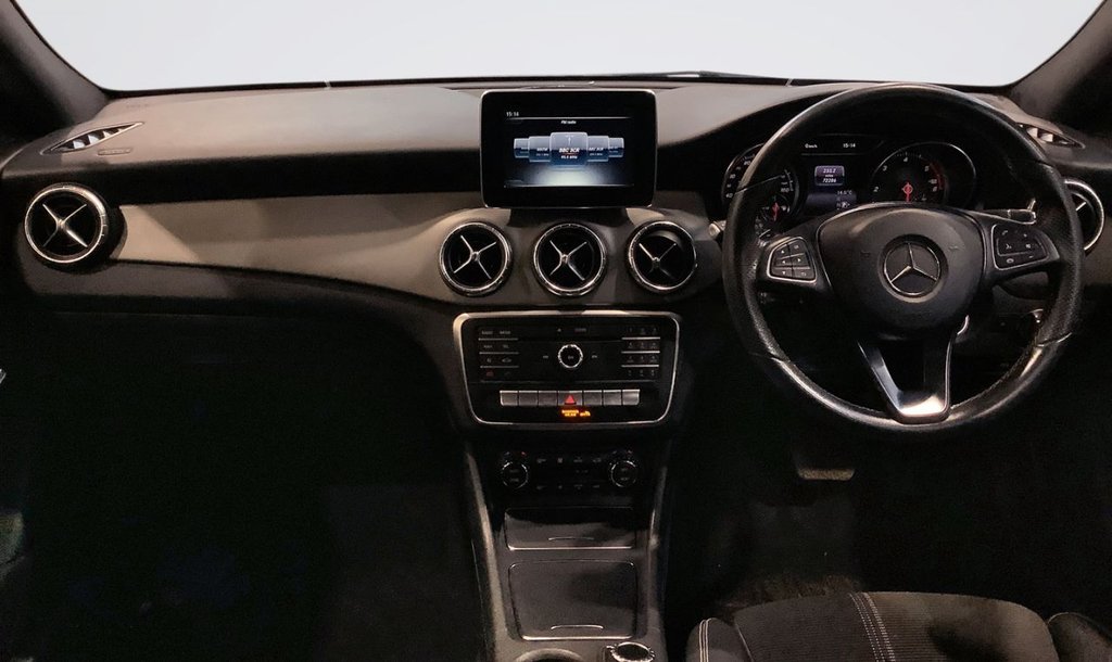 Used Mercedes-Benz CLA 2017 for sale - 76883577: Photo 3