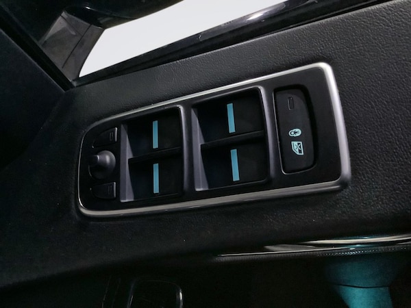 Used Jaguar F-Pace 2021 for sale - 76279726: Photo 24