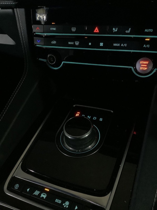 Used Jaguar F-Pace 2021 for sale - 76279726: Photo 25