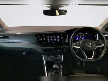 Used Volkswagen Polo 2023 for sale - 77642403: Photo