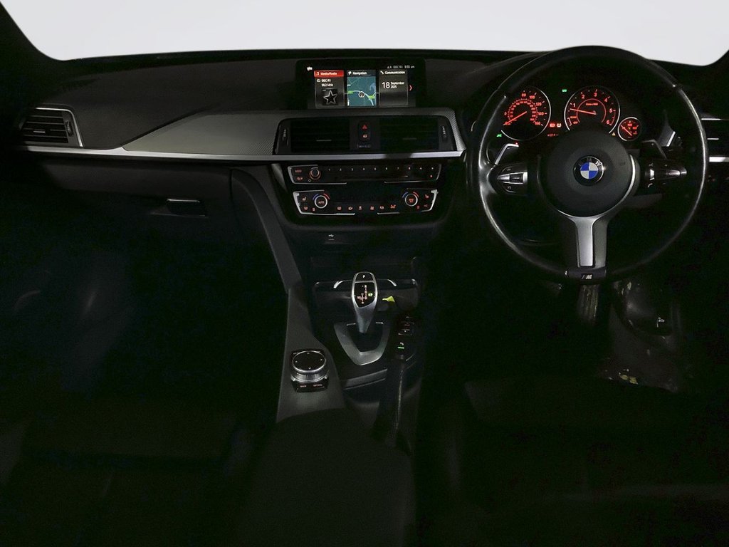 Used BMW 4 Series 2019 for sale - 76631641: Photo 2