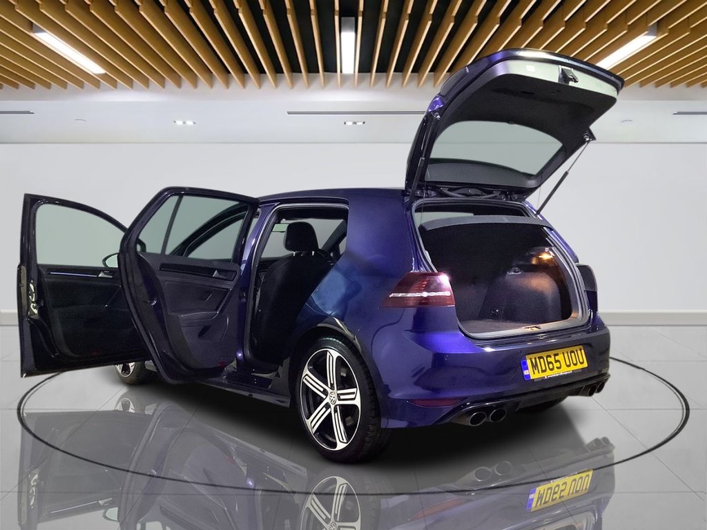 Used Volkswagen Golf 2015 for sale - 76631997: Photo 10