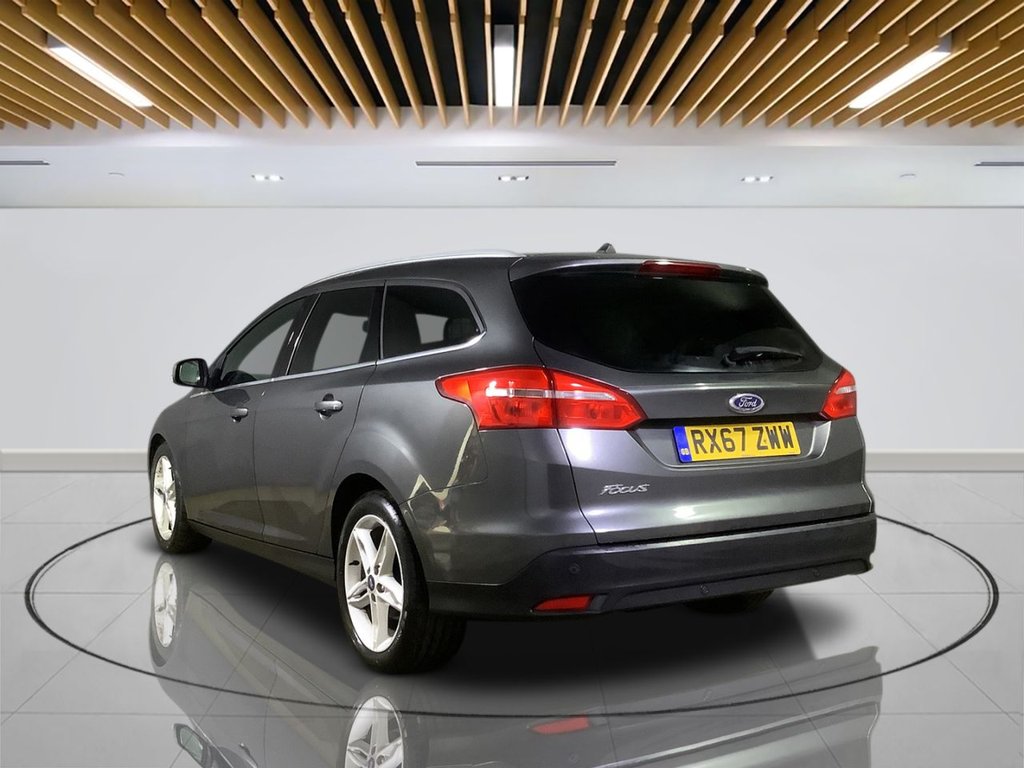 Used Ford Focus 2017 for sale - 76459268: Photo 5