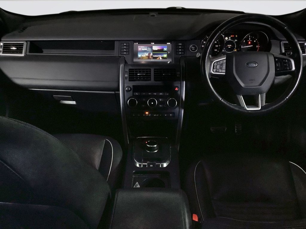 Used Land Rover Discovery Sport 2018 for sale - 77313217: Photo 3