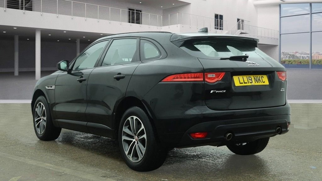 Used Jaguar F-Pace 2019 for sale - 77520870: Photo 9