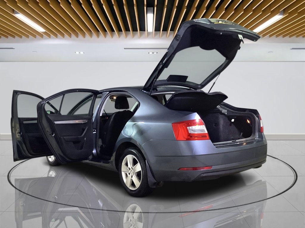 Used Skoda Octavia 2019 for sale - 76590770: Photo 10