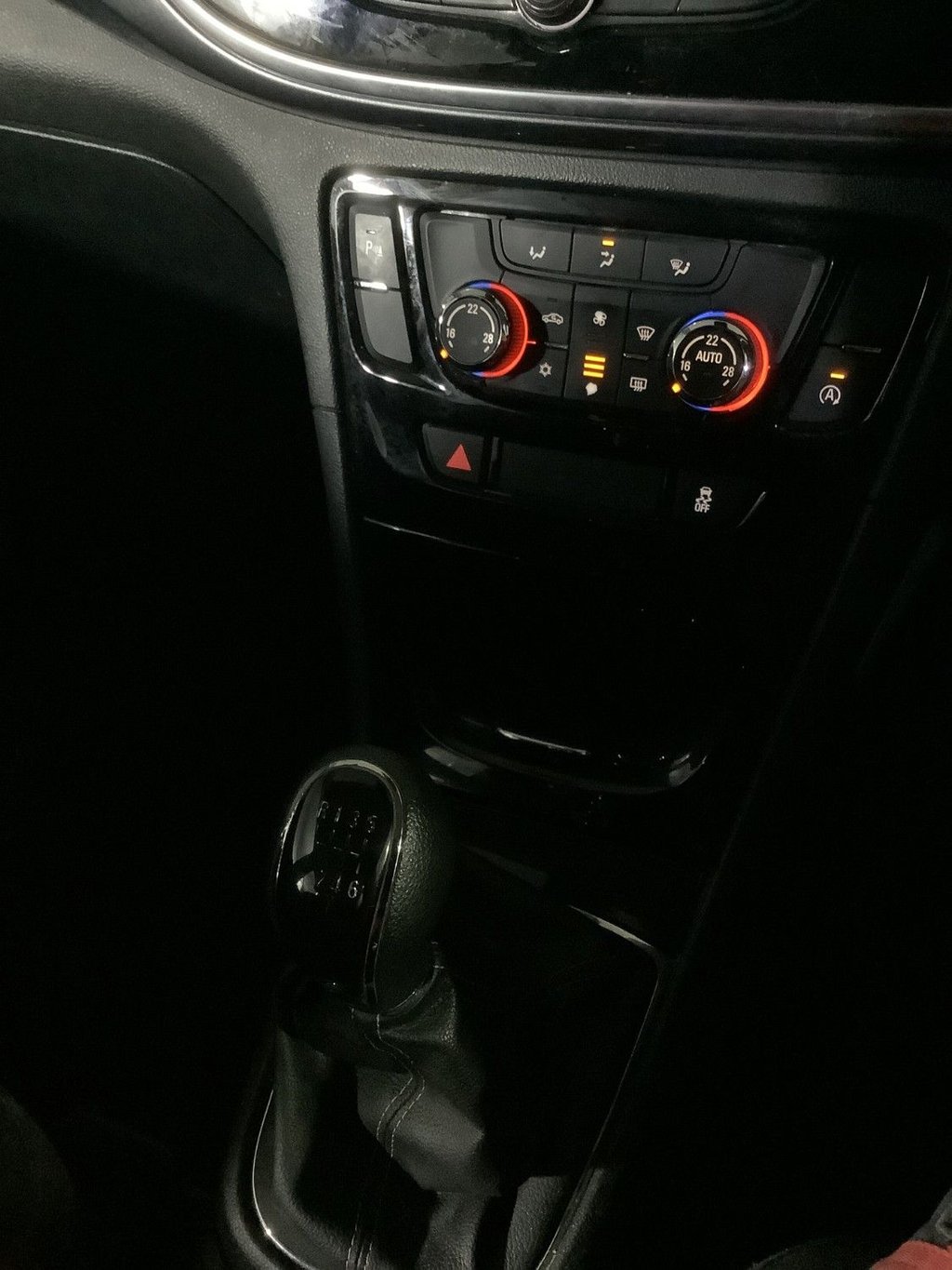 Used Vauxhall Mokka X 2018 for sale - 76176183: Photo 24