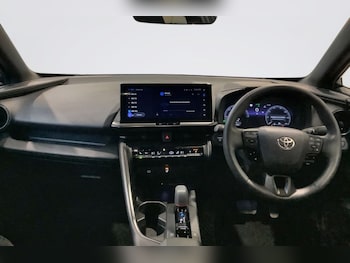 Used Toyota C-HR 2024 for sale - 77890945: Photo