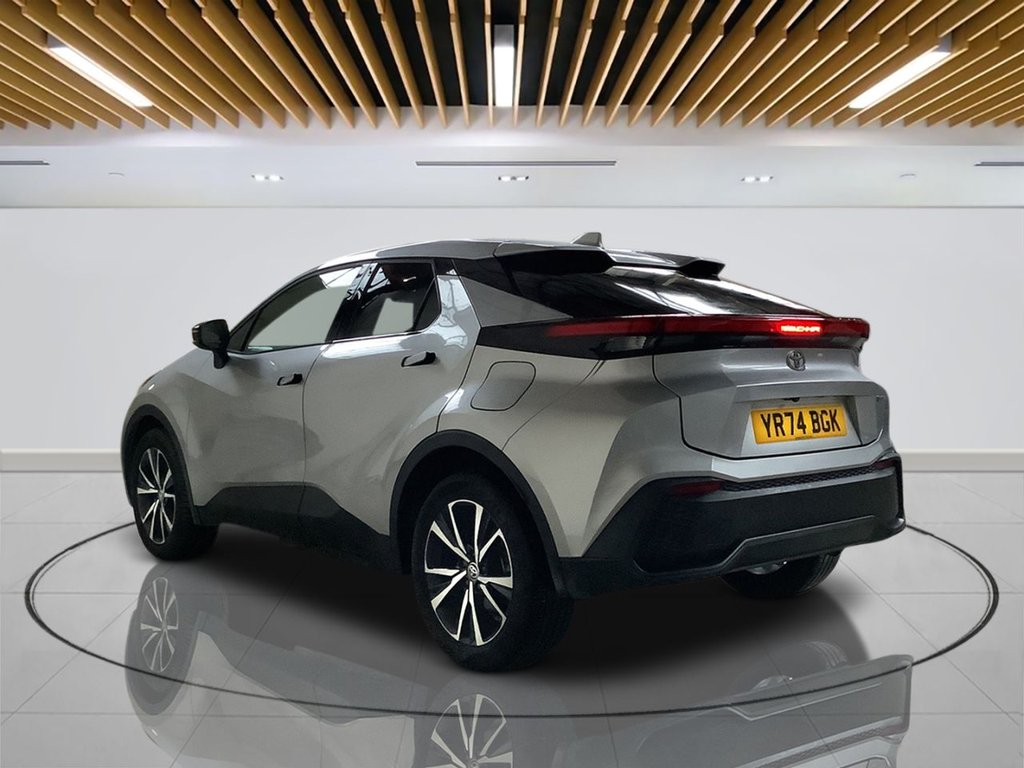 Used Toyota C-HR 2024 for sale - 77890945: Photo 5