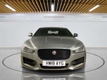Used Jaguar XE 2019 for sale - 74401291: Photo