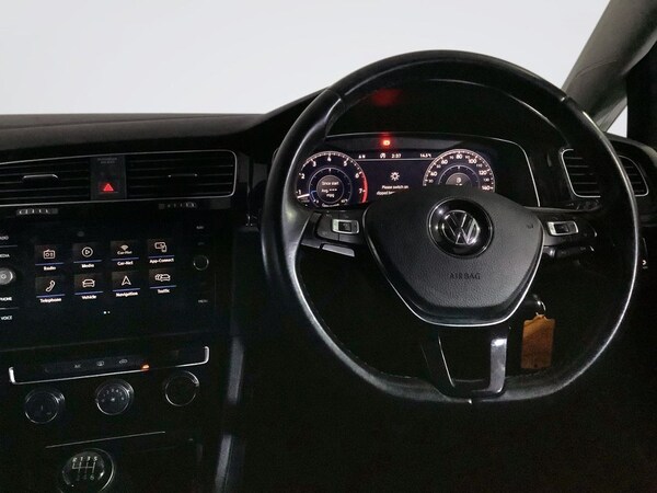 Used Volkswagen Golf 2017 for sale - 76185370: Photo 13