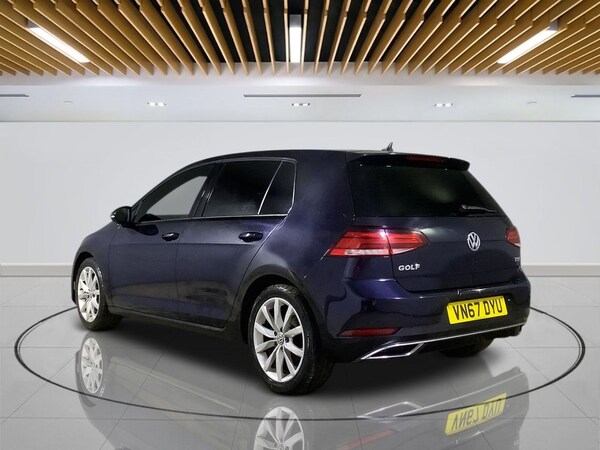 Used Volkswagen Golf 2017 for sale - 76185370: Photo 6
