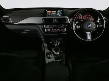 Used BMW 3 Series 2017 for sale - 75675859: Photo