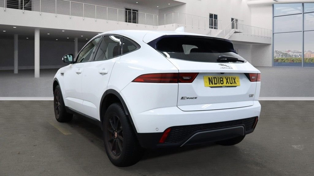 Used Jaguar E-Pace 2018 for sale - 76430370: Photo 3