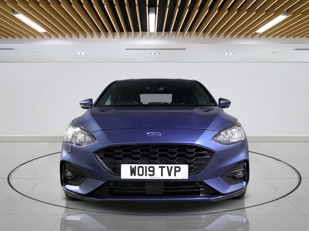 Used Ford Focus 2019 for sale - 76703725: Photo 2