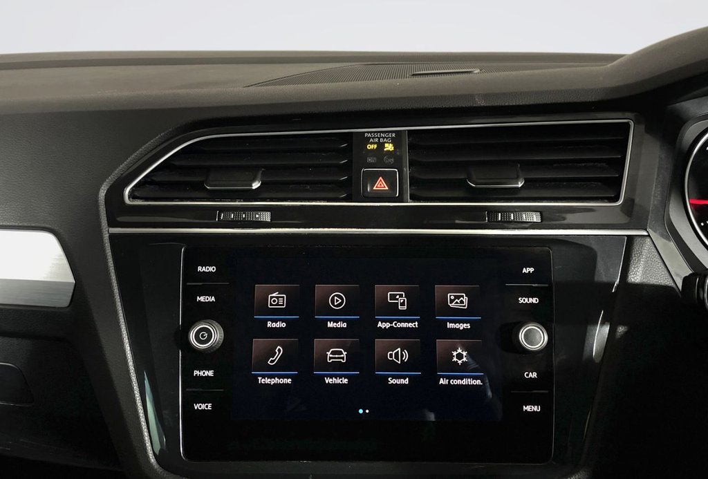 Used Volkswagen Tiguan 2017 for sale - 76439300: Photo 20