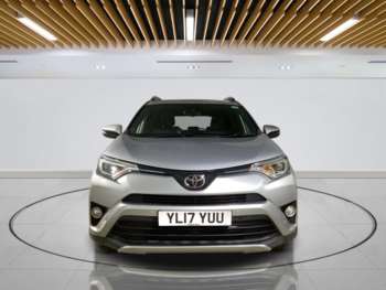 Used Toyota RAV4 2017 for sale - 74689701: Photo