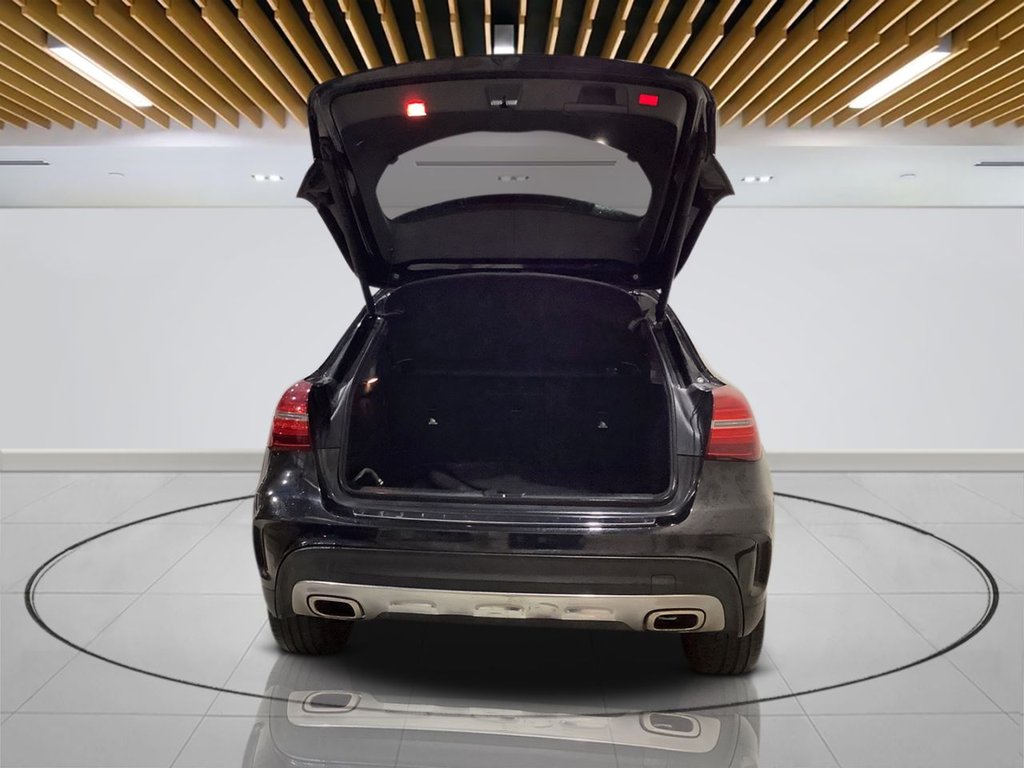 Used Mercedes-Benz GLA 2018 for sale - 77140036: Photo 8