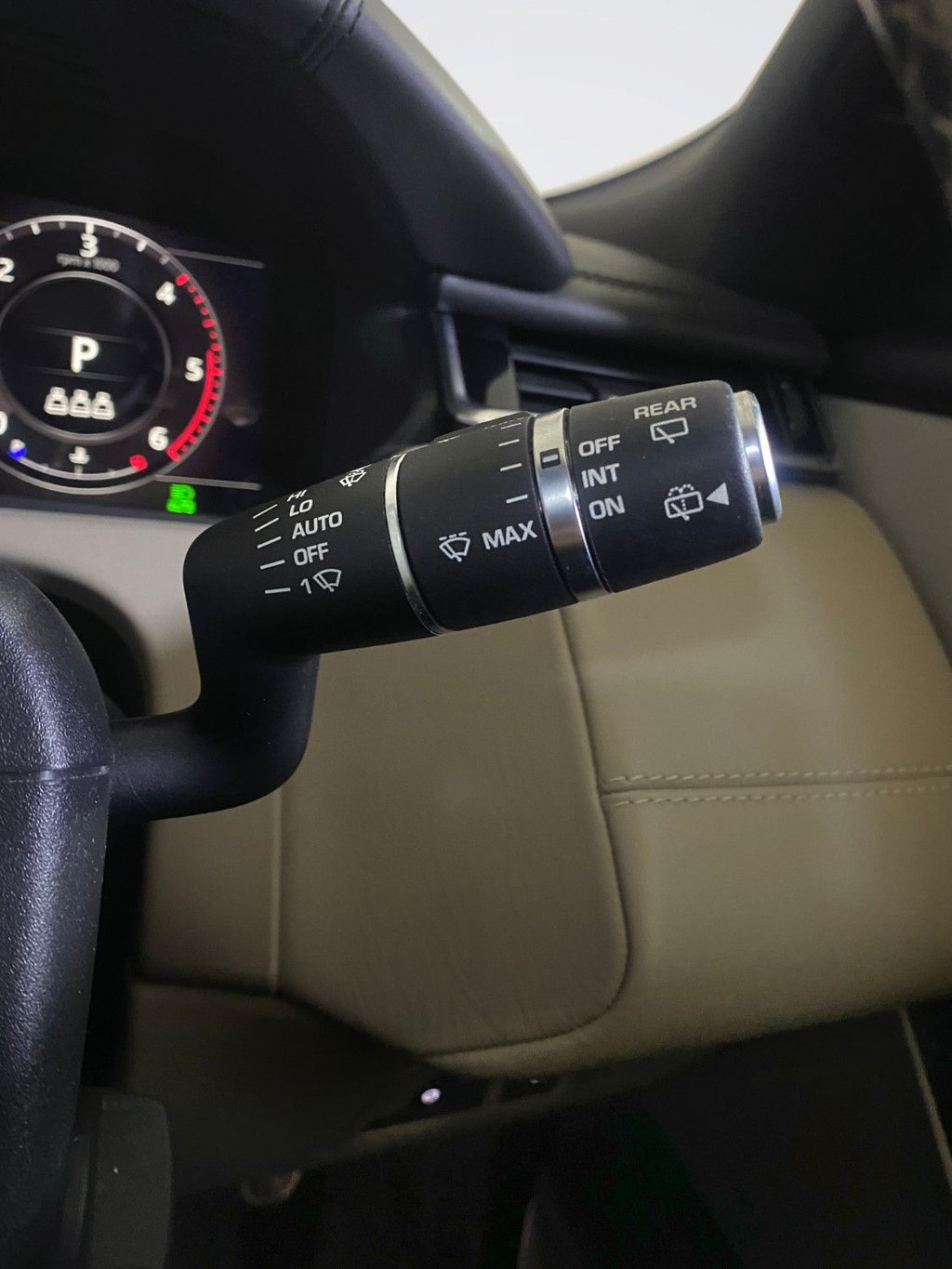 Used Land Rover Range Rover Velar 2019 for sale - 77941698: Photo 18